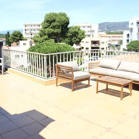 Beautiful Apartment, Sunny Terrace, Floor With View Or Ground Floor With Terrace 로지즈